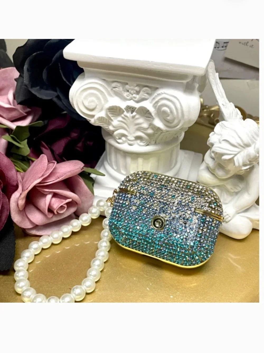 2 items.AirPods Pro 1 Rhinestone gradient bling case with pearl chain